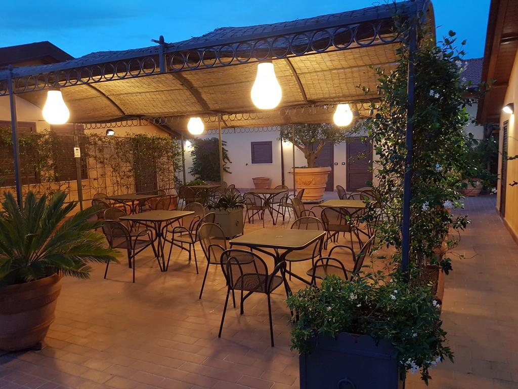 "La Terrazza Di Castiglione" Appartamenti Vacanza Castiglione della Pescaia Exterior photo
